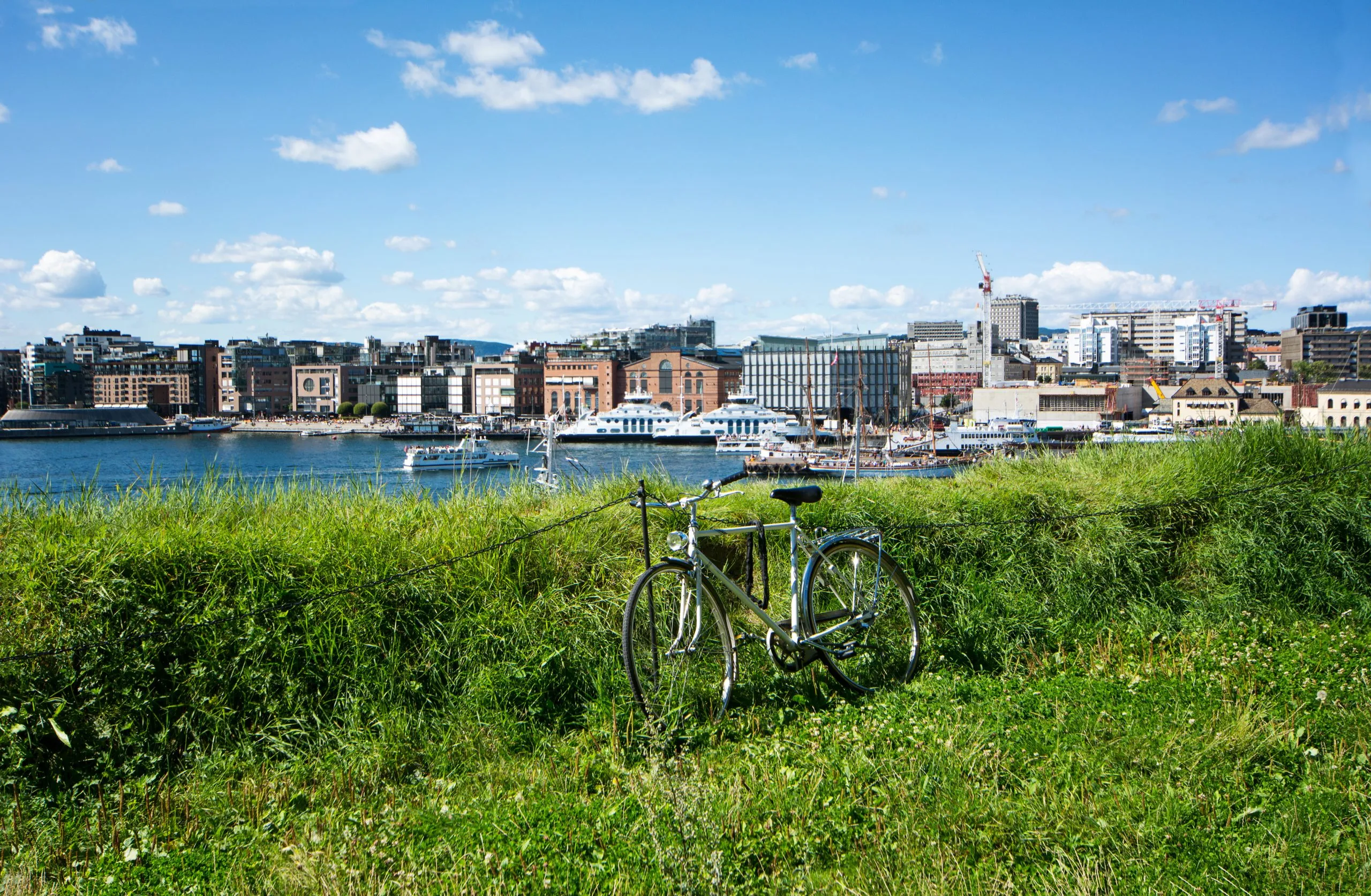 Bicyclette dans le port d'Oslo